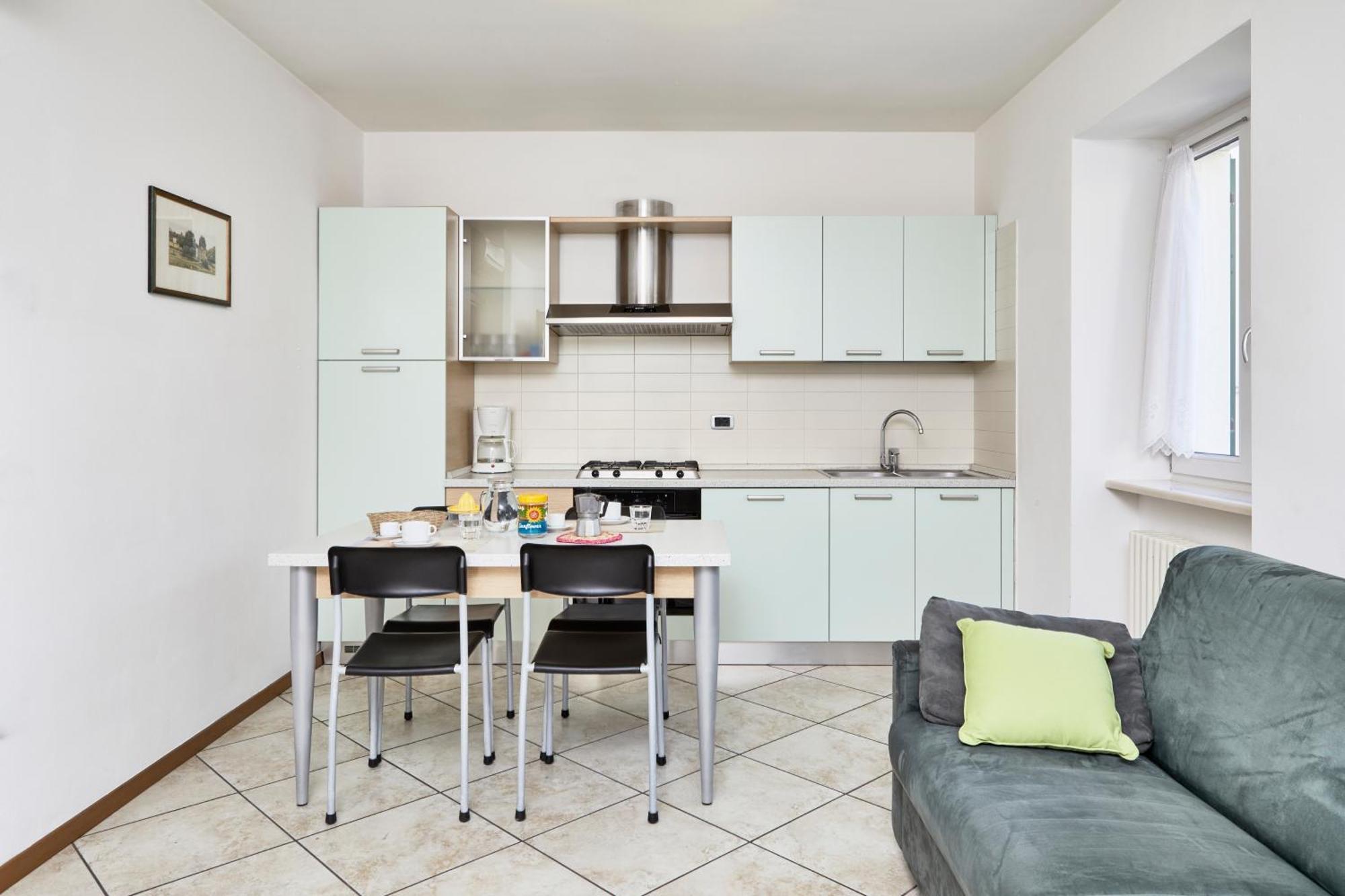 Bella Villa Apartments ริวาเดลการ์ดา ภายนอก รูปภาพ